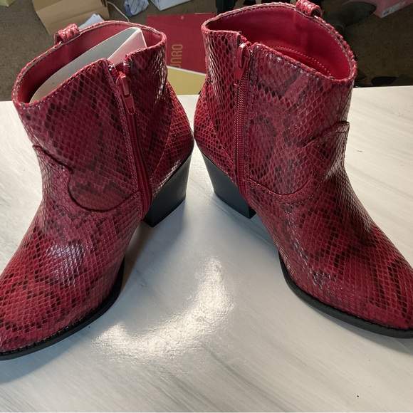 Sugar ankle boots - Picture 2 of 6